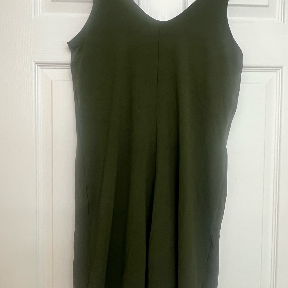 Athleta Olive Green Transcend Dress nwt $40 obo